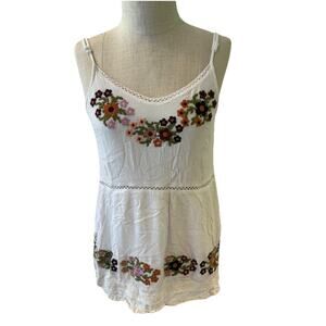 NU Label Women’s White Embroidered Tunic Top M Boho Floral Spaghetti Strap Lace